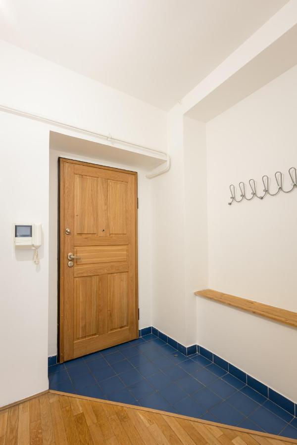 City Centre Garden Apartment With Parking ปราก ภายนอก รูปภาพ